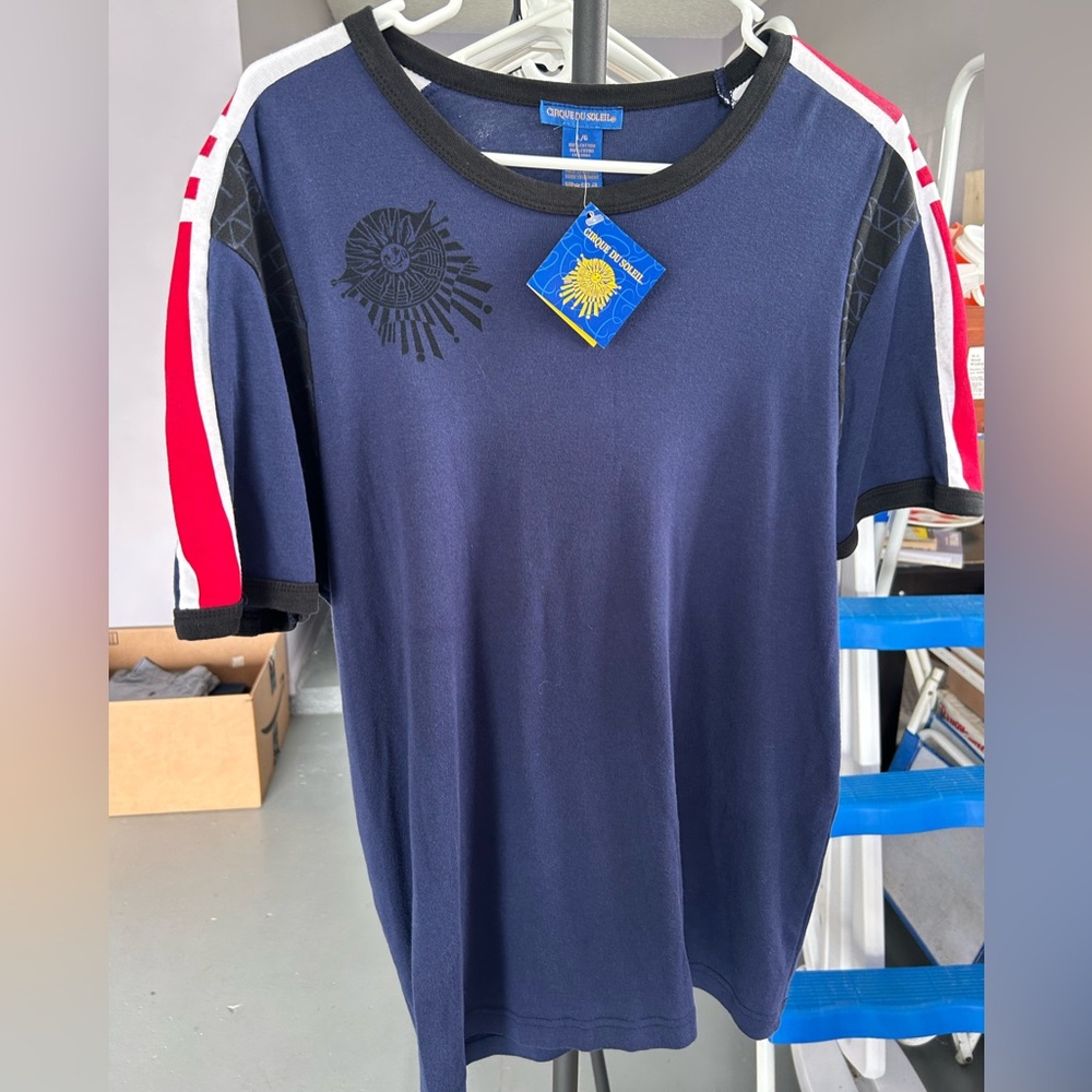 Cirque du Soleil blue T-shirt, brand new size large